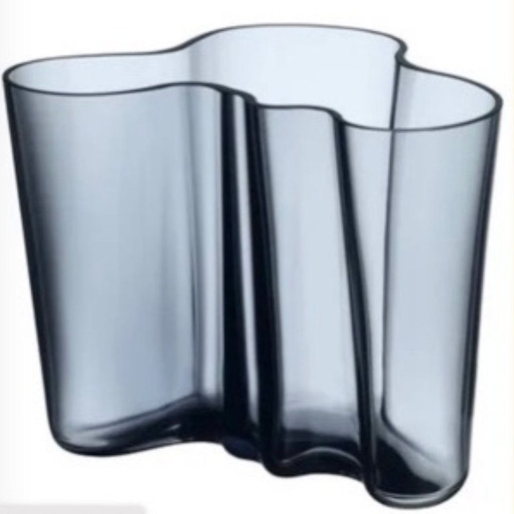 ALVAR AALTO BLUE GLASS VASE
